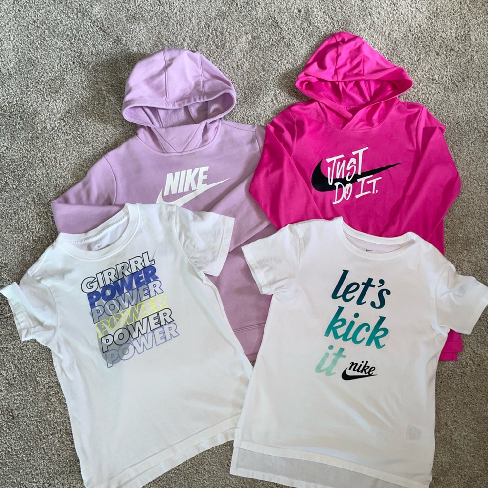 Nike clothes for girls!!